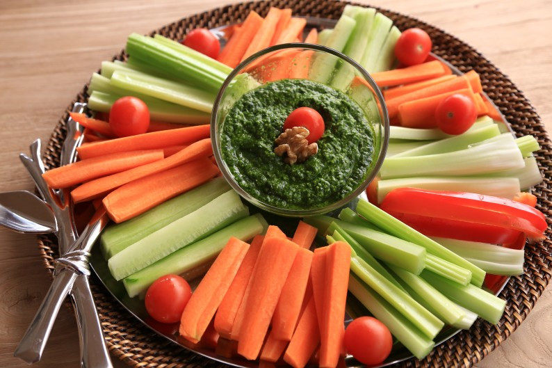 Healthy Dips: Spinach-walnut-pesto-Recipe