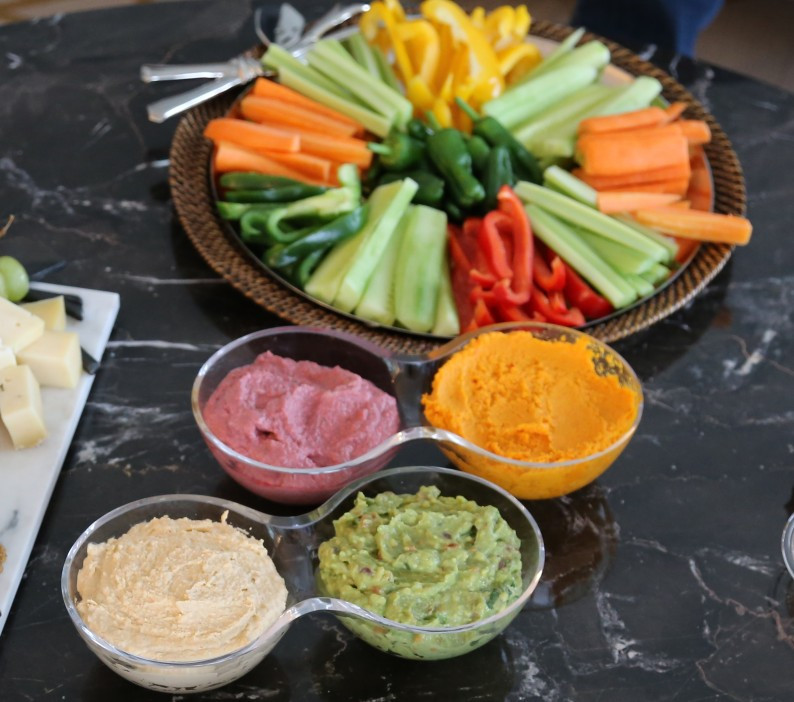 Tahini-lemon-garlic-and-hummus-dips-sauce-recipe