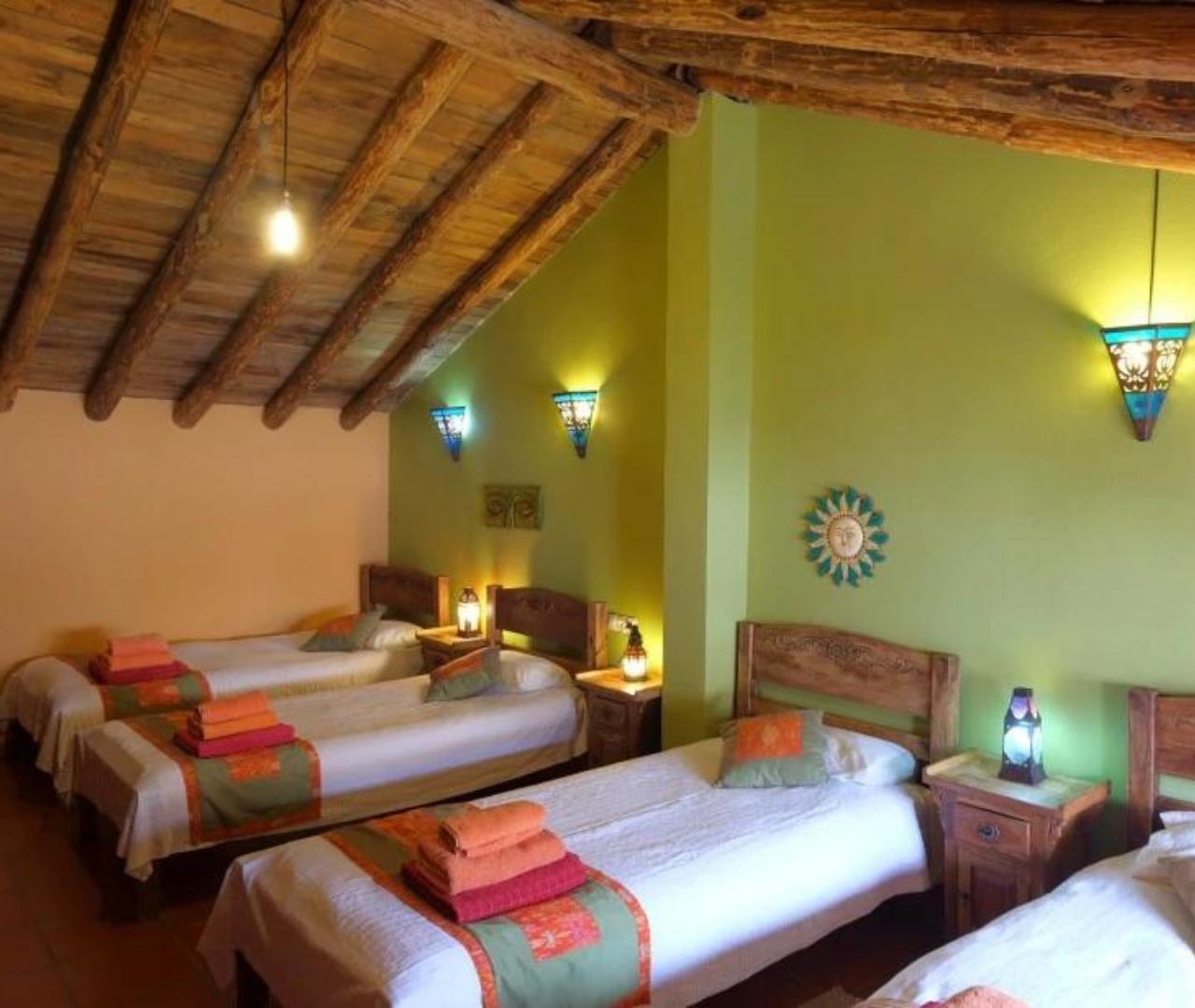 andalusia retreat room