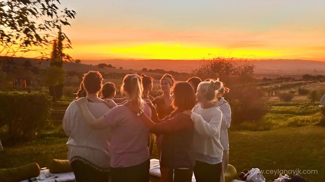 yoga retreat andalusia